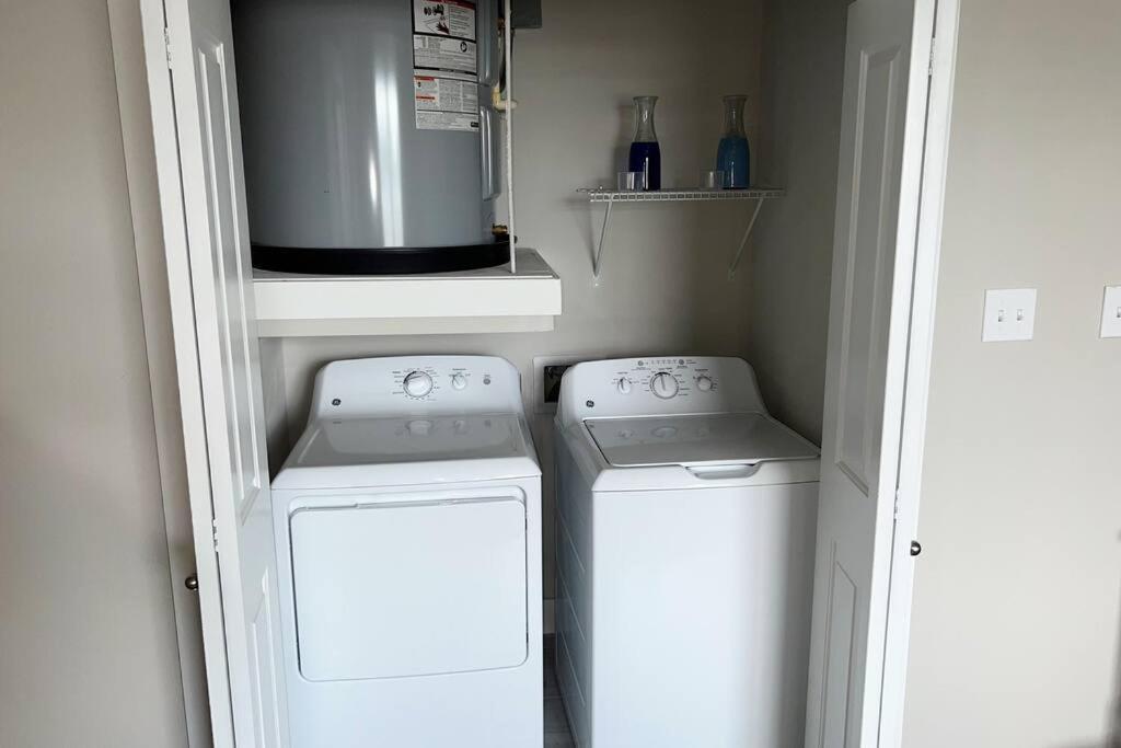 Welcome To Our Spacious 2-Bedroom 2-Bathroom Located In The City Of Houston, Texas! Luaran gambar